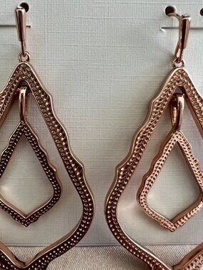 Kendra Scott Stud Earrings